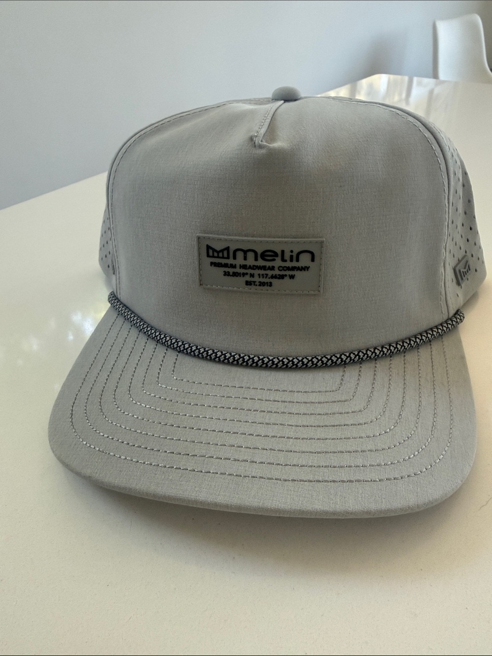 Melin Light Gray Rope-Trim Snapback Hat